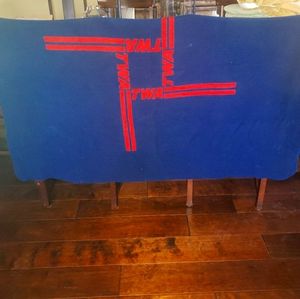 VINTAGE TWA BLANKET